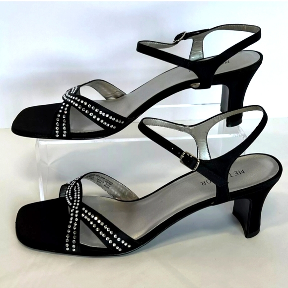 Metaphor Kirsten Black Rhinestone Strappy 8.5 Block Heels - Picture 2 of 3